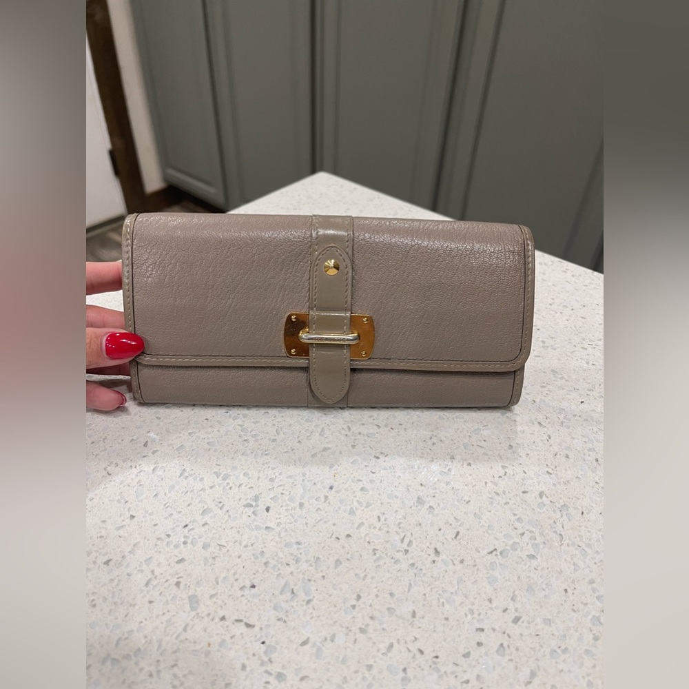 Louis Vuitton Suhali Long Wallet